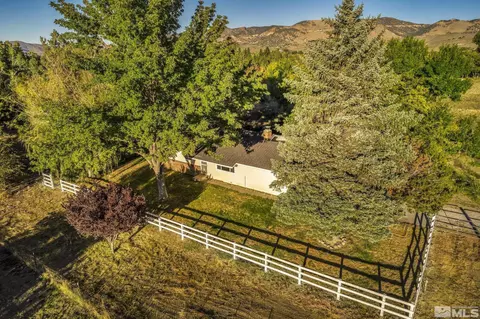 135 Andrew Ln, Reno, NV 89521