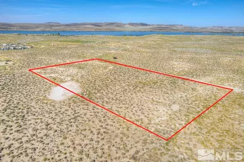 4975 E 2nd St, Silver Springs, NV 89429
