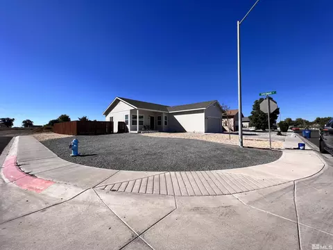 682 Silver Spur Dr, Fallon, NV 89406
