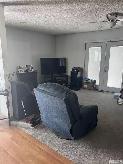 105 Cheyenne Dr, Reno, NV 89521 photo 6