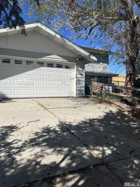 105 Cheyenne Dr, Reno, NV 89521 photo 1