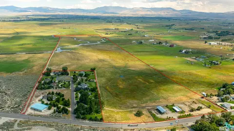 1461 Foothill Rd, Gardnerville, NV 89460