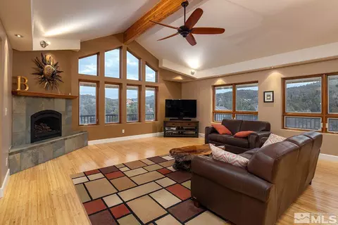 22010 Panhandle, Reno, NV 89521 photo 4