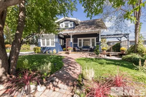 235 Hillcrest Dr, Reno, NV 89509