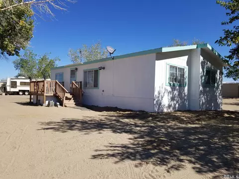 9180 Via Catalina, Silver Springs, NV 89429