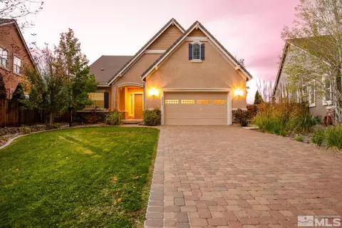 3312 Dog Leg Dr, Minden, NV 89423