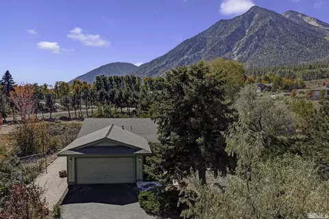 856 Bollen Cir, Gardnerville, NV 89460