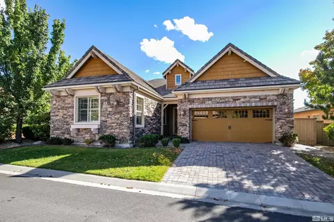 8680 18th Hole Trl, Reno, NV 89523