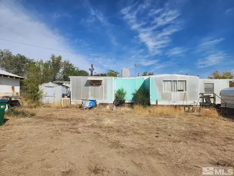 5587 Sidehill Dr, Sun Valley, NV 89433