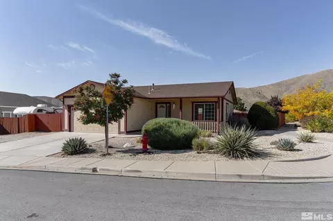 18357 Vineyard Ct, Reno, NV 89508