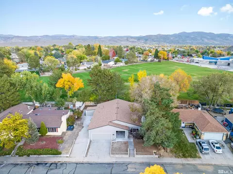 1401 La Loma Dr, Carson City, NV 89701