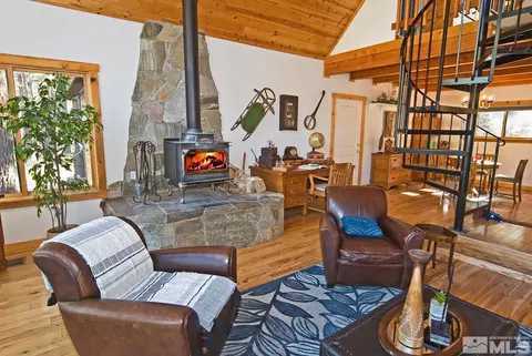 125 Pleasant Valley Rd, Markleeville, CA 96120 photo 17