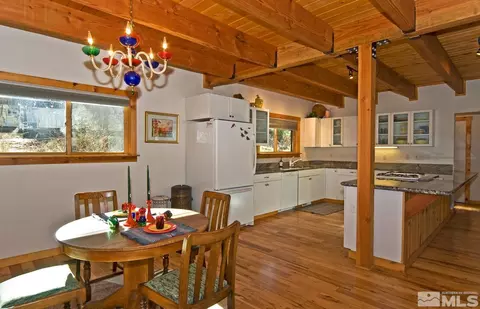 125 Pleasant Valley Rd, Markleeville, CA 96120 photo 13
