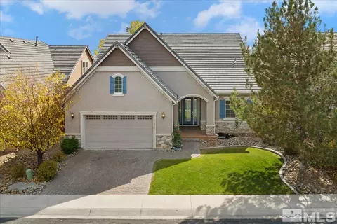 3317 Dog Leg Dr, Minden, NV 89423
