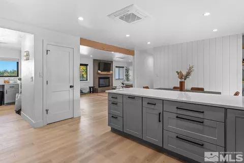 215 Neilson Rd, Reno, NV 89521 photo 8