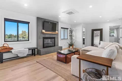 215 Neilson Rd, Reno, NV 89521 photo 3