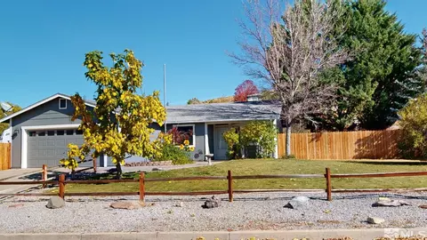 4980 Azurite Dr, Reno, NV 89508