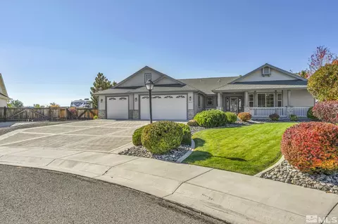 2842 La Mirada Ct, Minden, NV 89423