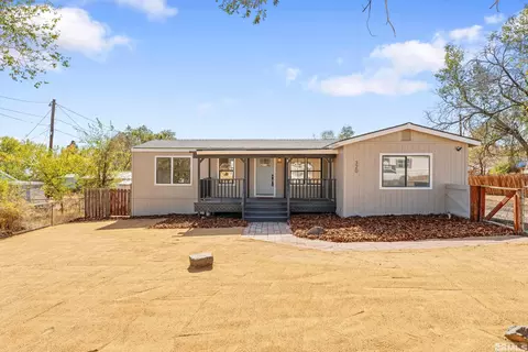 320 W 4th Ave, Sun Valley, NV 89433