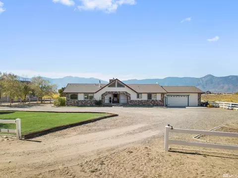 2432 Hasbita Ln, Minden, NV 89423