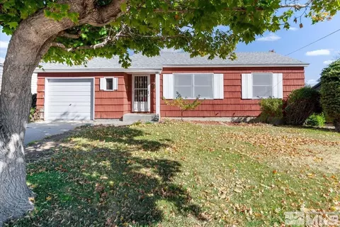 1702 Harold Dr, Reno, NV 89503 photo 1