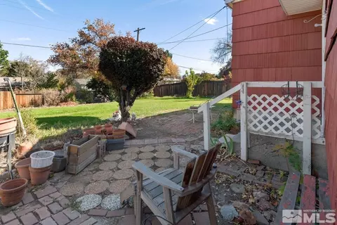 1702 Harold Dr, Reno, NV 89503 photo 27
