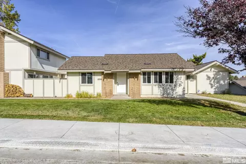 1204 Laredo Ct, Reno, NV 89503