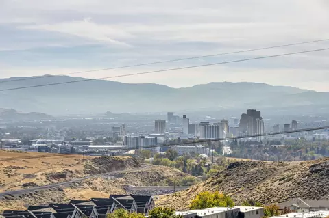 4027 Anthony James Ct, Reno, NV 89503