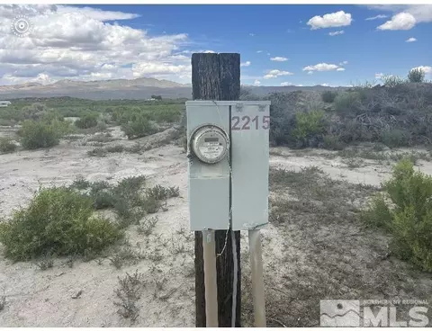 2215 Wagon Train Rd, Lovelock, NV 89419