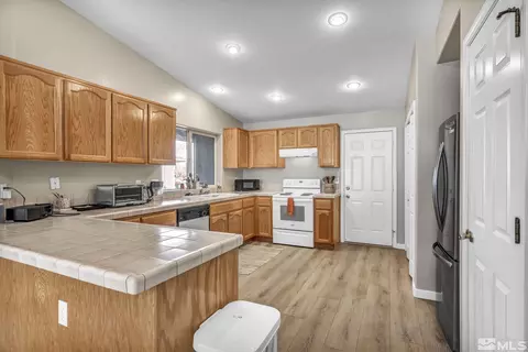 3084 Doubletree Ln, Carson City, NV 89701 photo 9