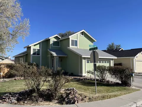 1001 Aimee Ln, Fallon, NV 89406