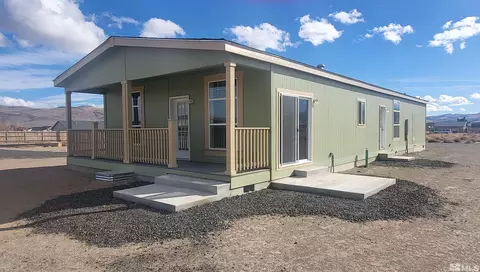 6275 Boyer Ln, Stagecoach, NV 89429