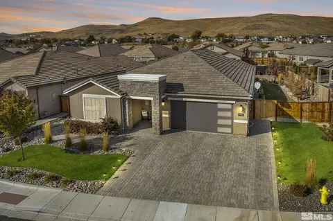 5995 Barrett Way, Sparks, NV 89436
