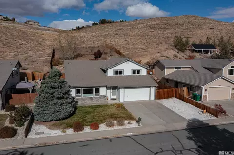 1692 Golddust Dr, Sparks, NV 89436