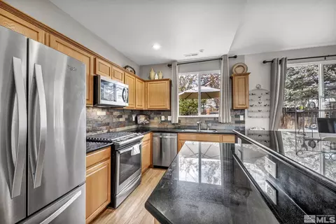 1619 Mountain Ln, Reno, NV 89521 photo 4