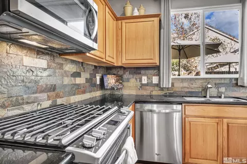 1619 Mountain Ln, Reno, NV 89521 photo 6