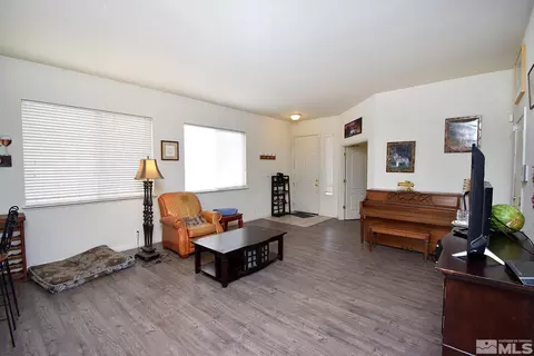 10025 Hampton Park Dr, Reno, NV 89521 photo 9