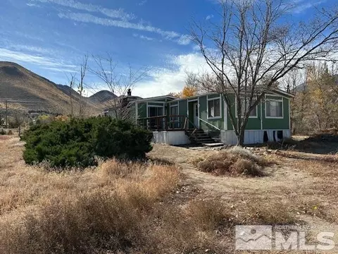 61 E Mill Crk, Coleville, CA 96107