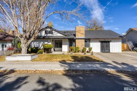 1710 Plymouth Way, Sparks, NV 89431