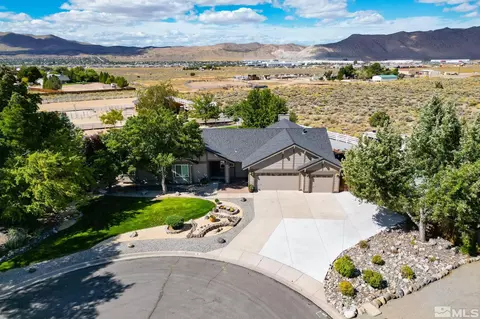 35 Carefree Pl, Sparks, NV 89441