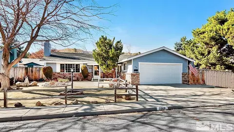 3308 Hickory Dr, Carson City, NV 89701