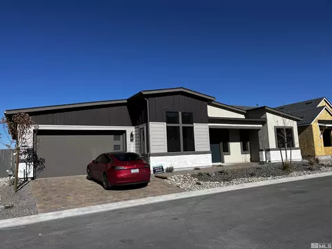 2221 Leathermans Dr, Reno, NV 89521
