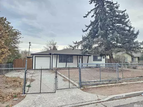 1970 Citron St, Reno, NV 89512