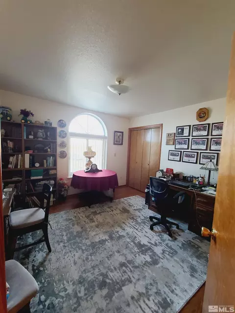340 Downs, Fallon, NV 89406 photo 4
