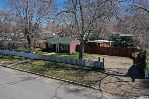 229 S Pratt Ave, Carson City, NV 89701