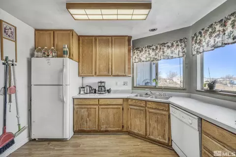 560 Thornbird Dr, Fallon, NV 89406 photo 11