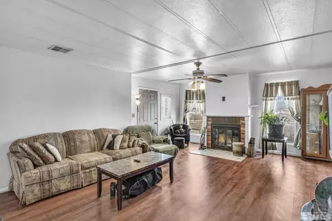 560 Thornbird Dr, Fallon, NV 89406 photo 5