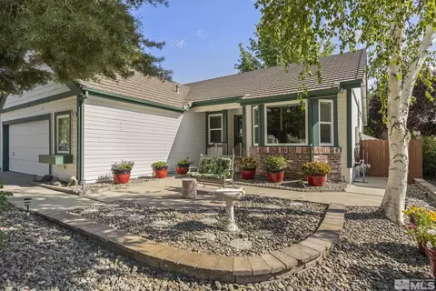 977 Mirror Lake Dr, Reno, NV 89511