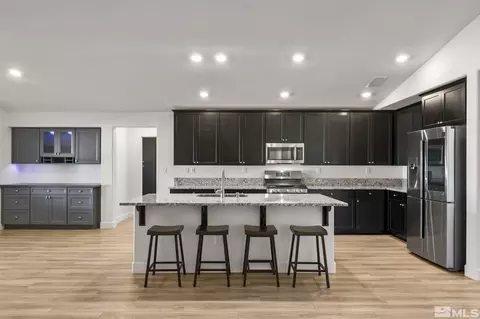 511 Cloud Break Dr, Reno, NV 89506 photo 5