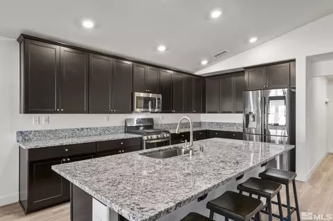 511 Cloud Break Dr, Reno, NV 89506 photo 6